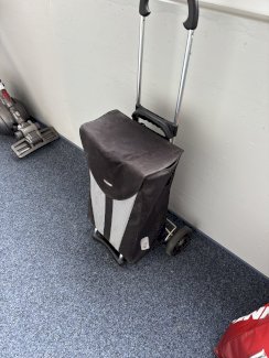 Einkaufswagen Neu! - Gratisinserat.ch