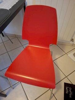 Stühle rot Holz - Gratisinserat.ch