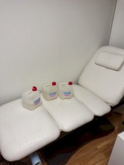 Elektrische Massagenliegen/Hydraulik  - Gratisinserat.ch