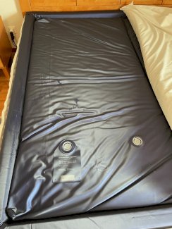 Wasserbett, 200 x 200cm, sehr guter Zustand - Gratisinserat.ch