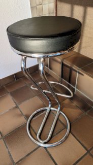 Barhocker / Barstuhl / Barstühle - Gratisinserat.ch