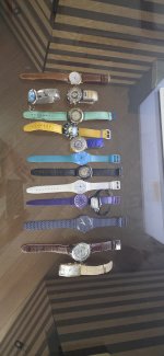 10 Swatchuhren und 4 andere Uhren  - Gratisinserat.ch