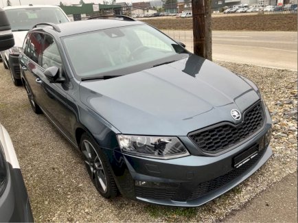Skoda Oktavia RS 4x4 TDI DSG Combi - Gratisinserat.ch