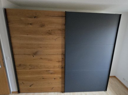 Hochwertiger Schwebetürenschrank - Gratisinserat.ch