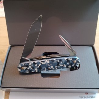 Victorinox Alox Pioneer X Camouflage 2026 lim. Edt. - Gratisinserat.ch