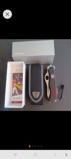 Victorinox Rescue Tool Schwarz sehr rar - Gratisinserat.ch
