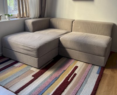 JÄTTEBO 2,5er-Sitzelement mit Récamiere (links), beiger Samsala Bezug - Gratisinserat.ch