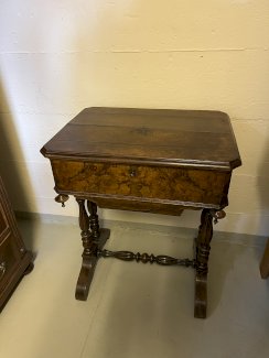 Möbeli - Liebhaberstück - Gratisinserat.ch