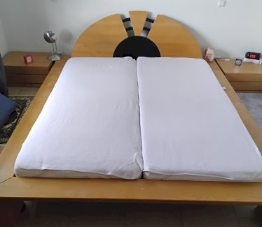 Designer Bett Massivholz Metallfrei Doppelbett  - Gratisinserat.ch