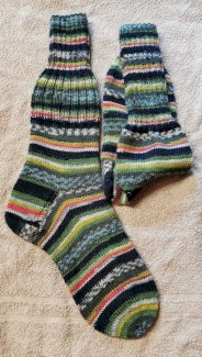 Handgestrickte Socken Gr. 42 - Gratisinserat.ch