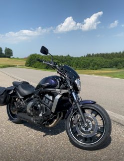 Verkaufe Kawasaki Vulcan S ABS – Violett - Gratisinserat.ch