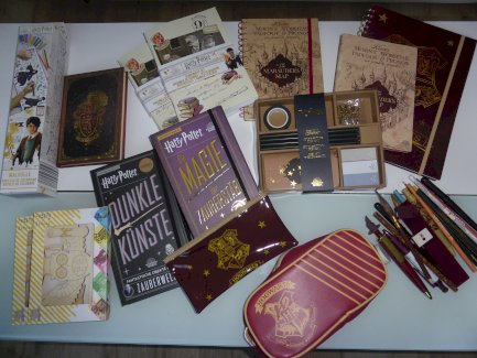 Harry Potter Bastelsachen und Schreibutensilien - Gratisinserat.ch