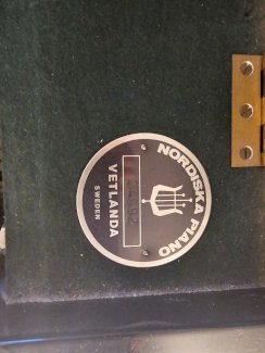 Klavier gratis abzugeben - Gratisinserat.ch