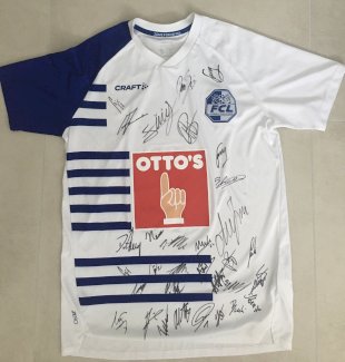 FC Luzern Trikot signiert inkl. Autogramm Karten - Gratisinserat.ch