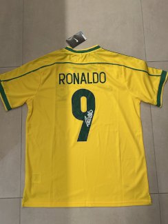Original signiertes Brasilien Trikot Nr. 9 – Ronaldo - Gratisinserat.ch