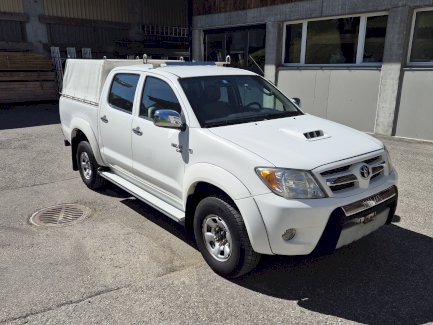 Toyota Hilux Sol Diesel 2.5 D-4D Sol 4x4 Pick-Up Doppelkabine aus erster Hand mit professionellem Spezialausbau, 8-fach bereift und frisch ab MFK vom 21.04.2026. - Gratisinserat.ch