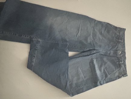 Gratis abzugeben Markenjeans - Gratisinserat.ch