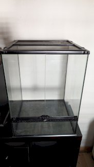 Terrarium 45x45x60 - Gratisinserat.ch