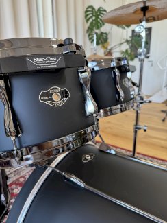 Schlagzeug mieten Tama Superstar Hyperdrive-Matte Black  - Gratisinserat.ch