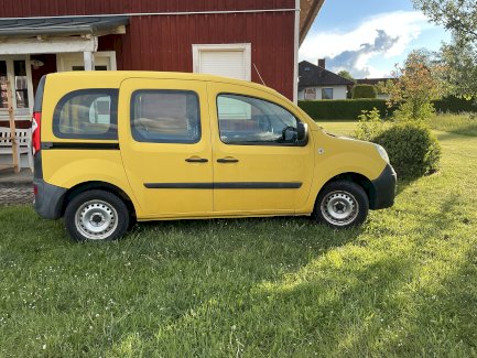 Renault Kangoo Bj 2011 km 85000 - Gratisinserat.ch