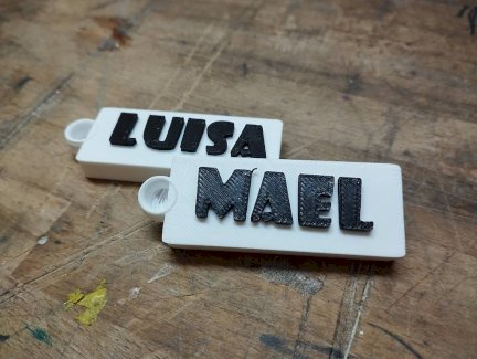 3D-gedruckte personalisierbare Schlüssel- & Taschenanhänger - Gratisinserat.ch
