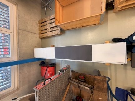 Modernes TV-Möbel / Sideboard