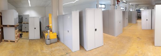 Lista Stahlschränke & andere Modelle Sondertiefe div Stück - Gratisinserat.ch