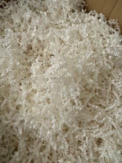 2kg Geschreddertes Papier Weiss - Gratisinserat.ch